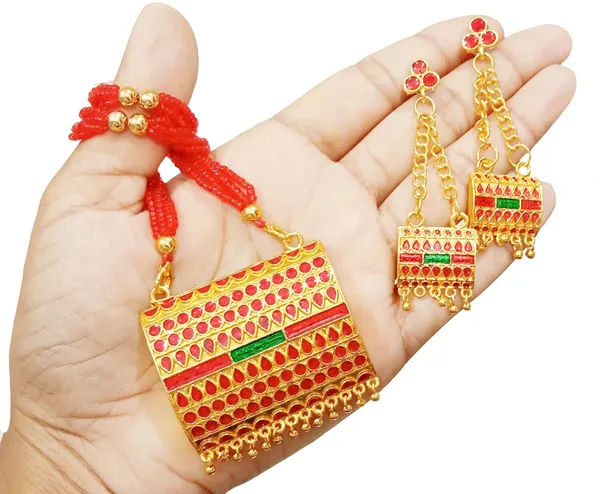 Assamese_Traditional_Gold_Plated_Red_Green_Colour_Tassel_Jewellery_Set_For_Women